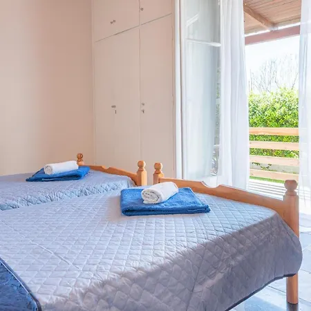 Holiday home Popi On The Of Agios Gordios